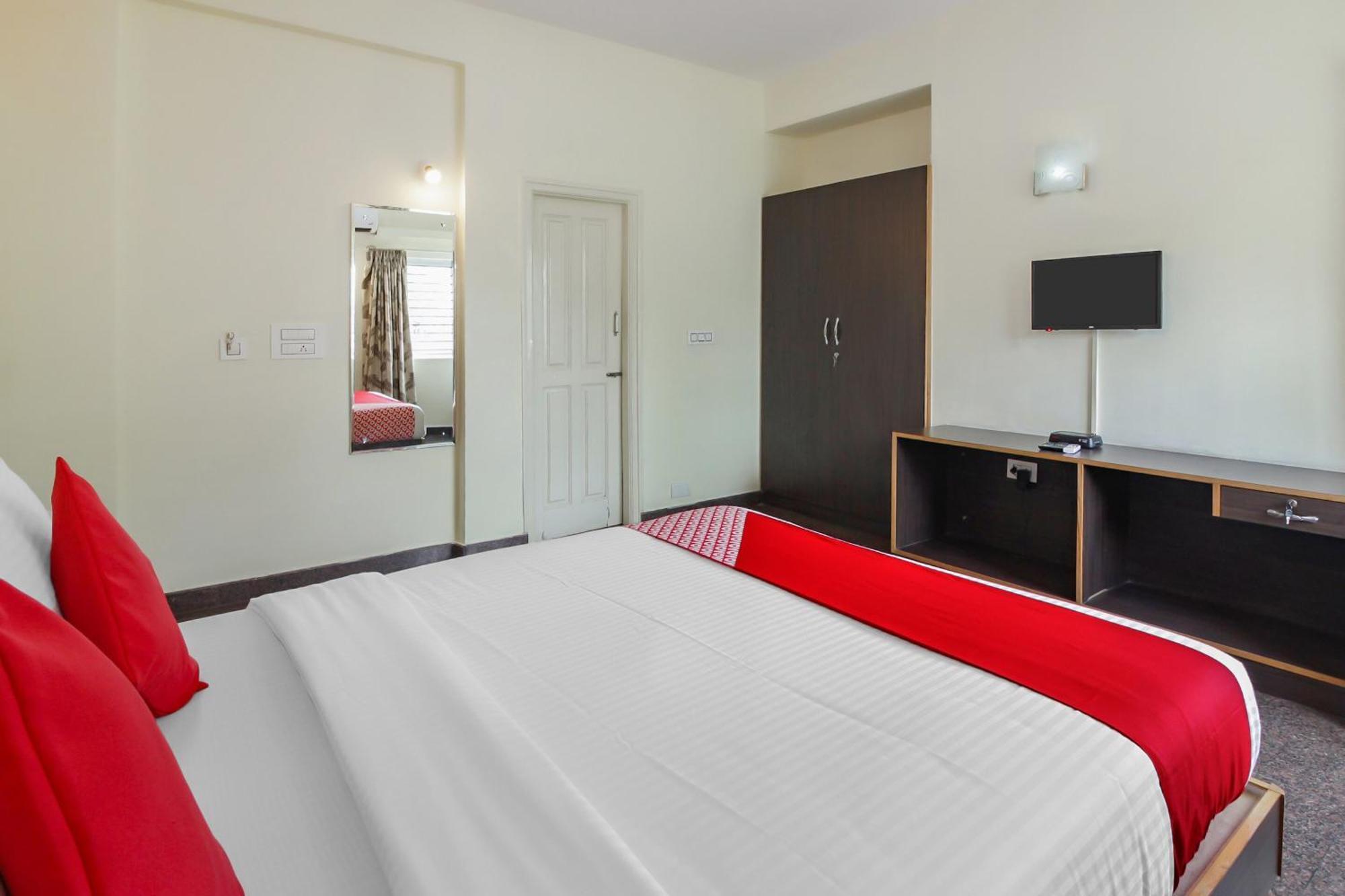 Hotel Collection O The Olive Shine Mysuru Zewnętrze zdjęcie